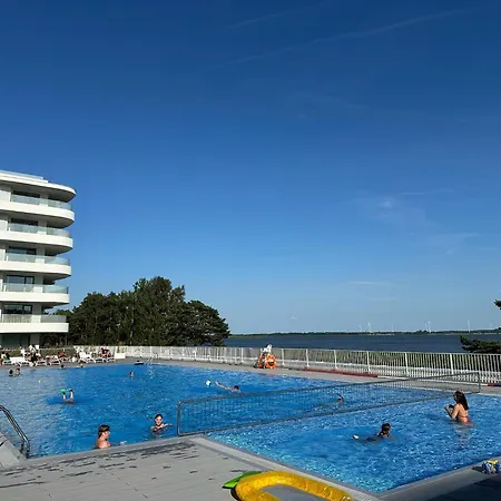 Apartment Pearl Deluxe 2 Sypialnie Z Widokiem Na Wydme I Na Jezioro Rogowo (Gryfice)
